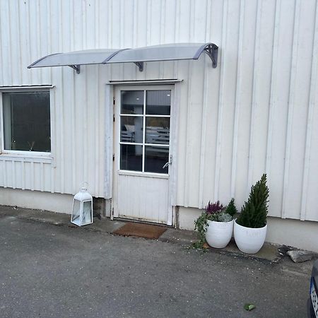 Johannas Ranch Lgh Ovan Stallet Kullavik Eksteriør billede